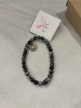 Judith Ripka Black Gray Gemstone Beaded Stretch Bracelet w Star Charm
